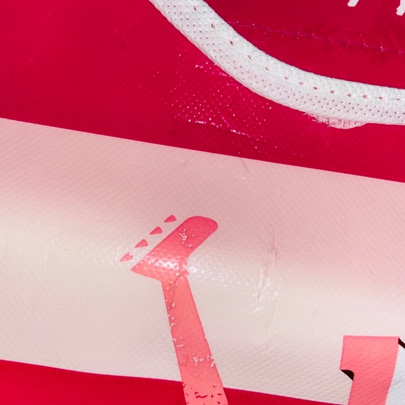 Girls that rocks backpack - Picture 4 of 7